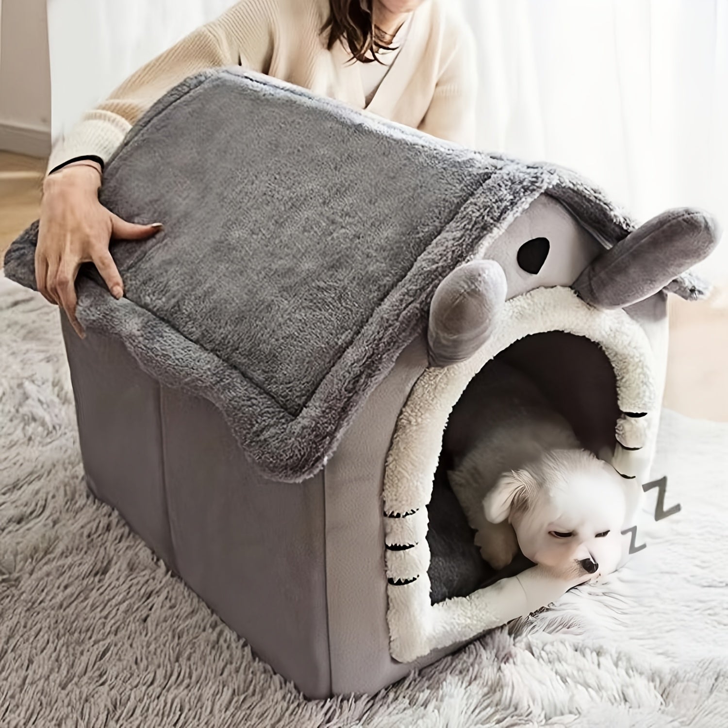 Luna's Pet House